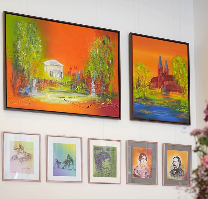 Galeriewand Kunst und Handwerk im Zentrum Neuruppins
